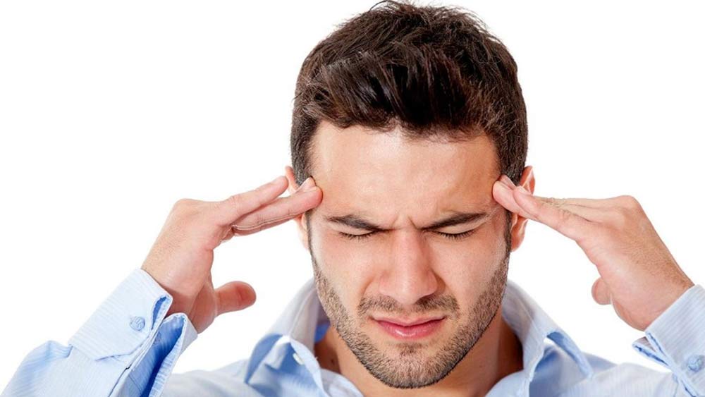 سردردها میگرنی، قبل از شروع علائمی دارند که در صورت شناخت آن‌ها می‌توانید از بروز حمله‌ی میگرنی جلوگیری کنید.