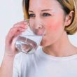 فواید نوشیدن آب گرم چیست؟