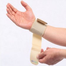 مچ بند قابل تنظیم الاستیک با استرپ آدور مدل ADOR 210200 - تک سایز - رنگ کرم مچ بند قابل تنظیم الاستیک با استرپ آدور مدل ADOR 210200 - تک سایز - رنگ کرم
