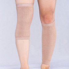 زانو بند حوله ای آدور - تک سایز آدور مدل 310170 ADOR - یک جفت - رنگ مشکی زانو بند حوله ای آدور - تک سایز آدور مدل 310170 ADOR - یک جفت - رنگ مشکی