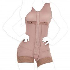 گن بعد از عمل جراحی بالاتنه شورتی غزن دار فاجات مدل Fajate 11086 کلمبیا