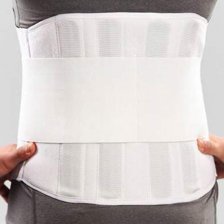 کمربند طبی سخت با کش پهن پاک سمن - Pak Saman 125