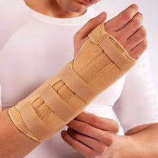 مچ بند آتل دار بلند فانکشنال پاک سمن - Pak Saman 056 - دست راست - کد3038 مچ بند آتل دار بلند فانکشنال پاک سمن - Pak Saman 056 - دست راست - کد3038