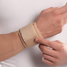 مچ بند طبی نئوپرنی با استرپ پاک سمن - Pak Saman 090