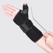 مچ بند آتل دار همراه با آتل شست نئوپرن طب و صنعت  تک سایز- مدل Free size 36800 - رنگ مشکی مچ بند آتل دار همراه با آتل شست نئوپرن طب و صنعت  تک سایز- مدل Free size 36800 - رنگ مشکی